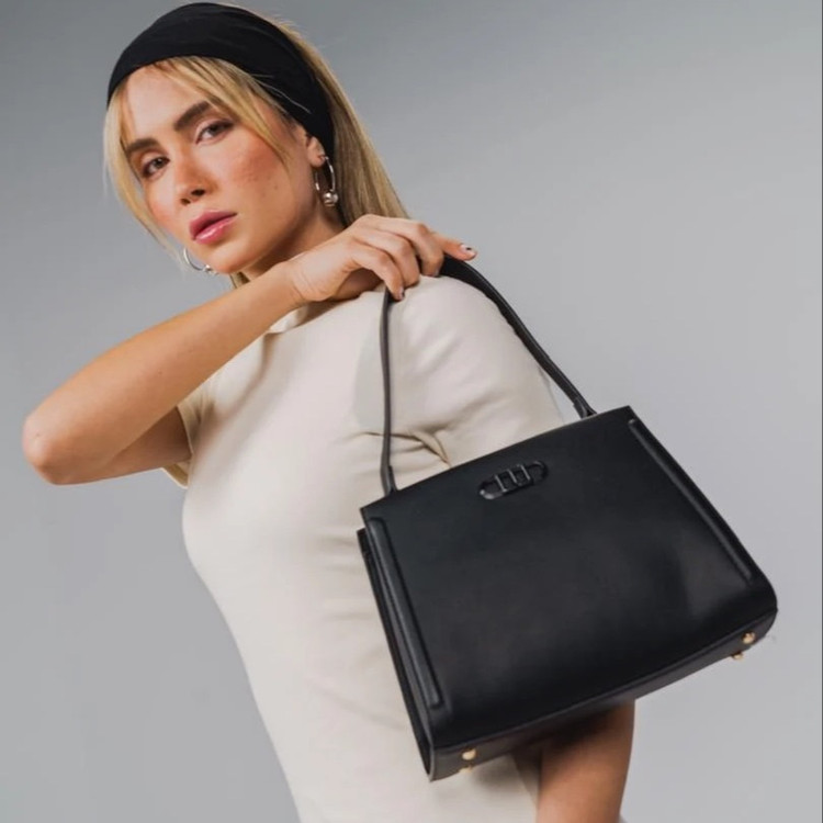 کیف دستی زنانه دیوید جونز مدل CM7415